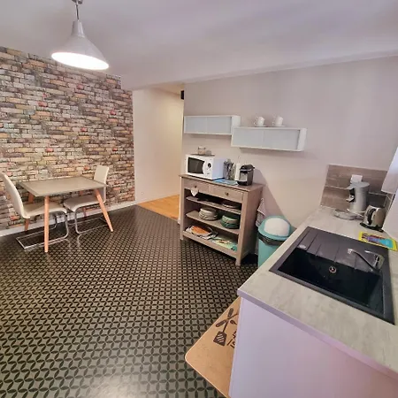 Holiday home Maison 180 M2 Avec Piscine Et Terrain De Petanque Latour-Bas-Elne